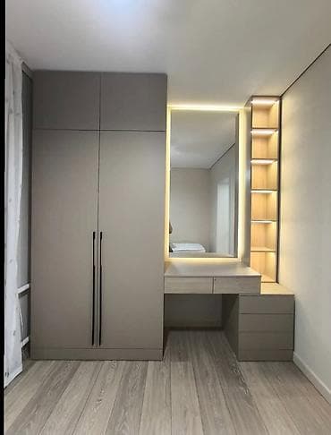 köhnə stollar: Mebel dəsti – qarderob + makiyaj/iş masası Müasir minimalist dizaynlı — 1