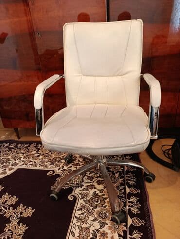 Salon, tibbi kreslolar: Ofis kreslosu 45 azn Ideal veziyyetdedir Catdirilma seherdaxili — 1