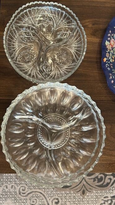 sogan dograyan aparat: 6 ədəd baliq formasında şüşə qab (salatlıq) 4 ədəd böyük bölməli çərəz — 1