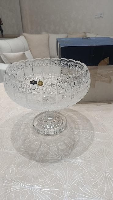 karaca bohemia crystal: Temiz cex xrustalidir 2balaca 1boyuk Yenidir islenmeyib.hal hazirda — 2