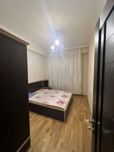 sumqayıtda 2 otaqlı mənzillər: Sumqayitda 9 cu mikrarayonda 16 mertebeli binanın 15-ci mərtəbəsində — 7