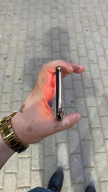 philips xenium 9@9s: IPhone Xs Max, Qızılı, Face ID — 2