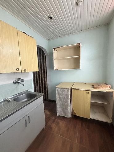 quba qecresh kiraye ev: Amerika səfirliyinin yaxınlığında 2 otaq mənzil kirayə verilir — 8