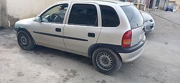 renault megane kreditle: Opel Corsa: 1.2 l | 1999 il 328000 km Hetçbek — 2