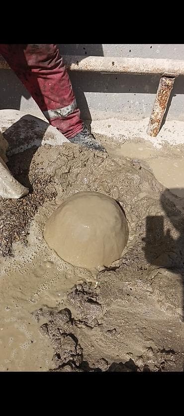 Xidmət: Quyunun qazılması və artezian su quyularının çəkilməsi -