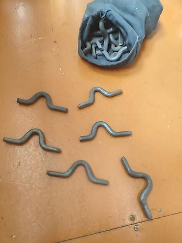 Mətbəx və ət kəsimi alətləri dəsti herenin oz qiymeti var. Tərkib: -