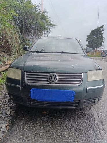 Volkswagen Passat: 1.8 l | 2004 il Sedan