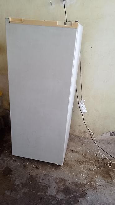 ipad satilir: Çinar soyuducu yaxşı soyudur işləyir çürüyü yoxdur. 60/140 cm. Nizami — 1