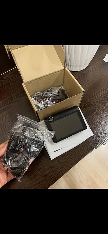 tv camera samsung: Videoregistrator satılır.3tərəfli çəkiliş,üzərində 32gb yaddaş kartida — 1