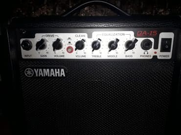 mikrafon sm 58: Gitara ucun Kombik Aliram !!!. 60-80 azn e . Fantastik qiymet — 3