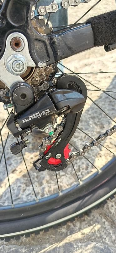 !BARTER VAR! 26lığ Zigzag tekerler tep teze shimano tz oturucu — 3