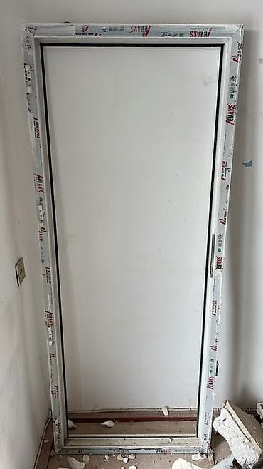 yeni il qapi bezeyi: PVC qapı dəsti - Material: ağ rəngli PVC profil - Komplekt: 2 ədəd — 2