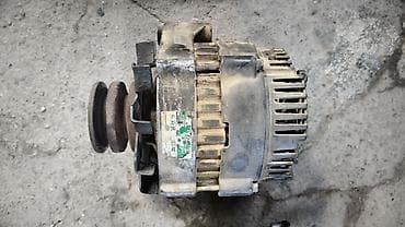 maşın sukanları: Avtomobil generatoru (alternator) - Klassik V-kəmərli ikili kasnaklı — 1