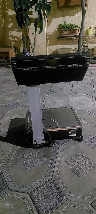 Ticarət tərəziləri: 100 kq — 1