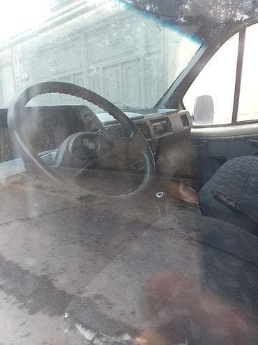 təkər 16 c: Yükdaşıma üçün tentli yük maşını - Marka/model: QAZelle tipli kiçik — 6