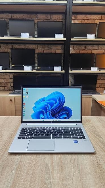 ​💻 HP ProBook 450 G9 ​📝 Model: HP ProBook 450 G9 ​🧠 Prosessor (CPU)