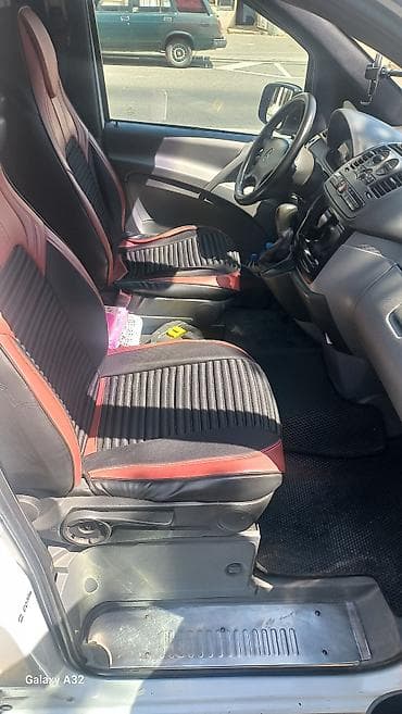 Nəqliyyat: Mercedes-Benz Vito: 2.2 l | 2010 il Van/Minivan — 7