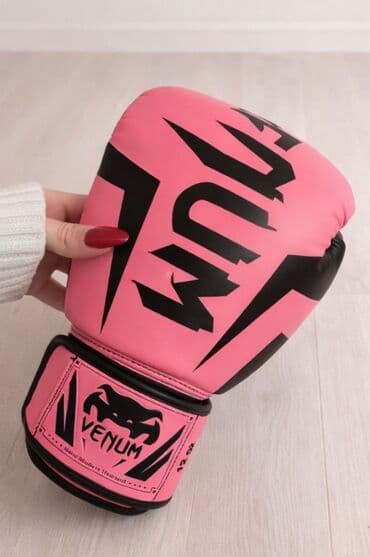 Məhsul: VENUM boks əlcəkləri Yeni kimidir, bir neçə dəfə istifadə