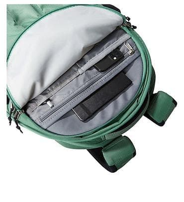 ruqzaq: The North Face "Surge" modeli kürək çantası satılır. Çanta yalnız 1 — 4