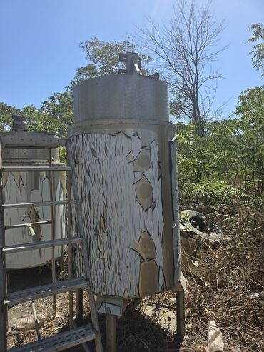 çənlər: Bak, Paslanmayan polad — 1