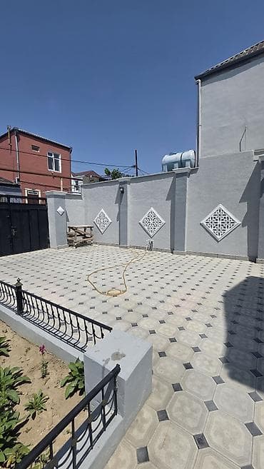 gence gulustan qesebesinde evler: 6 otaqlı, 205 kv. m, Yeni təmirli — 2