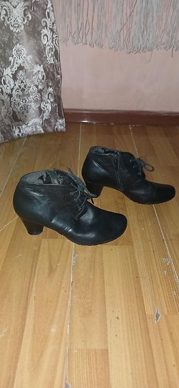 qadin ayaqqabı: Ölçü: 38, İşlənmiş — 3