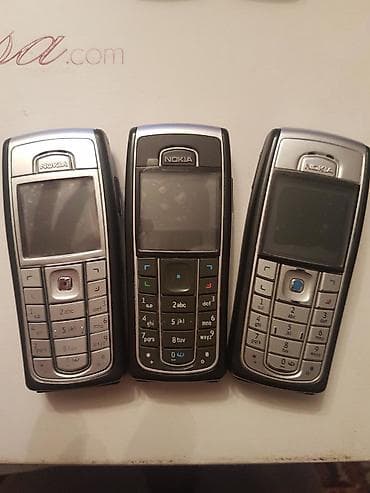 telefon girovu: Antik madel telefon tam idial veziyetdei qesheng ishdiyir — 1