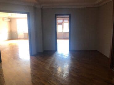 9 ci mikrorayon satilan evler: 3 otaqlı, Yeni tikili, 170 kv. m — 6