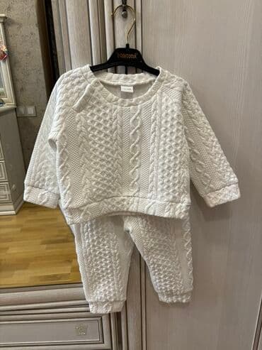 tünd qırmızı rənfli məktəbli forması: Uşaq dəsti, Uniseks, 1 - 2 yaş — 1