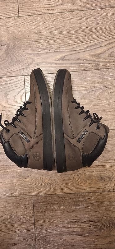 Timberland
olcu:43 — 4