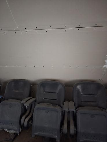 Stadion/konsert zalı üçün qatlanan oturacaqlar. Ayrı ayrı satılmır 6 lalafo.az -da Stadion/konsert zalı üçün qatlanan oturacaqlar. Ayrı ayrı satılmır 6