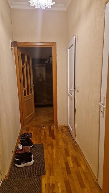 Kirayə 2 otaqlı, tam mebelli və texnikalı mənzil. - Qonaq otağı — 9