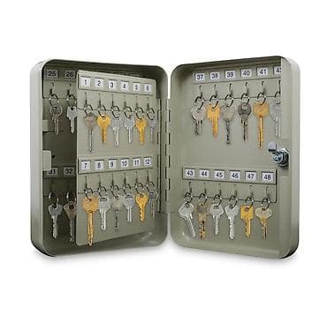 dəmir qutu: Metall açar qutusu – açarların təhlükəsiz saxlanması və sistemli — 1