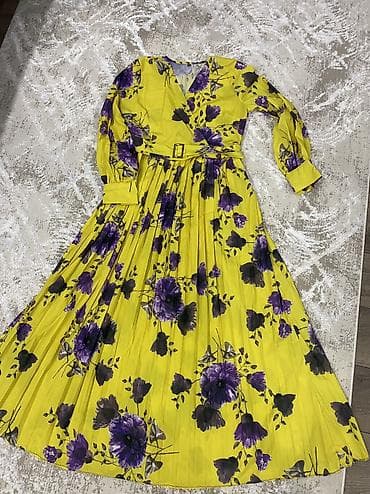 takı: Новое без этикетки так и покупалось.На с размер на рост 1,60.Мокрый — 2