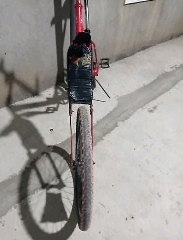 iwlenmiw velosiped: Xüsusi yığılma üçtəkərli velosiped – stunt və əyləncə üçün. - Rəng — 10