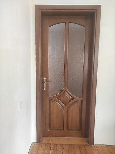 qapi ucun vinil: Taxta iç qapılar dəsti - Material: massiv taxta (təbii ağac — 3