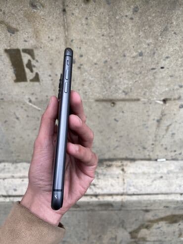 a54 kabro: IPhone 11, 64 GB, Qara, Zəmanət, Simsiz şarj, Face ID — 7