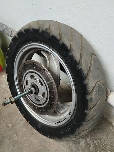 Moped qabaq təkərişəkildə göründüyü kimi satılır lalafo.az -da Moped qabaq təkərişəkildə göründüyü kimi satılır