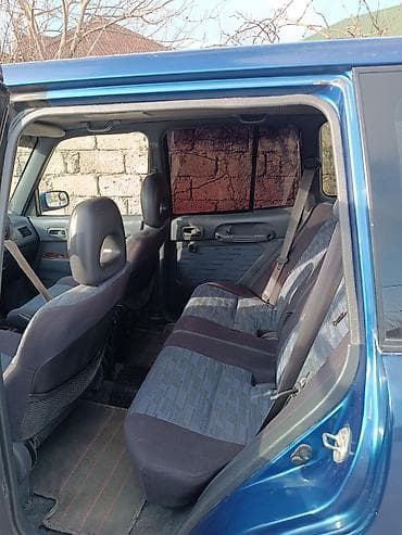 afdamabilər: Toyota RAV4 L (1-ci nəsil) – kompakt krossover - Kuzov: 5 qapılı — 6