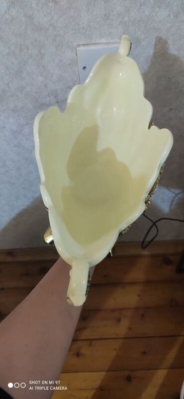 Konfet qabları: Baha alınıb.Keramikadı. Qorka qarşısinda çox gözəl görnür. yeni — 3