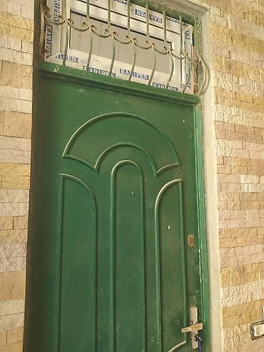 Seyf qapı – 240×90 sm - Material: metal seyf konstruksiya, möhkəm