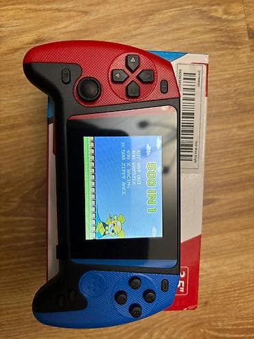 çanta: Portativ oyun konsolu. içərisində 500 oyun var. yenidir. qiymət — 3