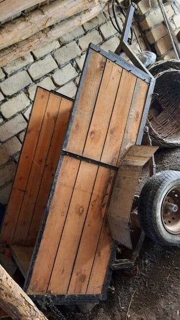 köməkçi qoşqular: İki təkərli qoşqu araba - Karkas: qalın metal profildən hazırlanmış — 1