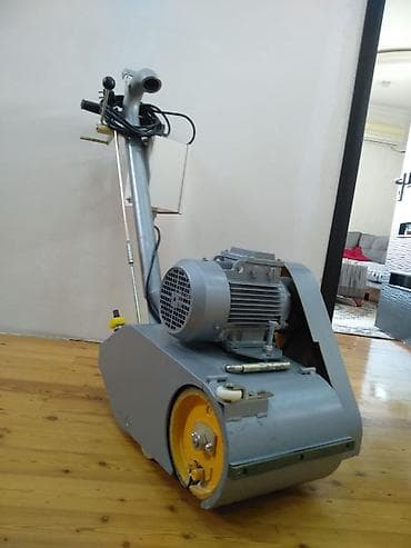 Pol və parket yonan aparat. 220 kv ilə . salafandır.Boş boş yığmayın