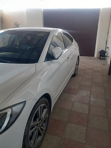 hyundai tucson 2006: Hyundai Avante sedan – ağ rəng, şəhər və magistral üçün rahat və — 3