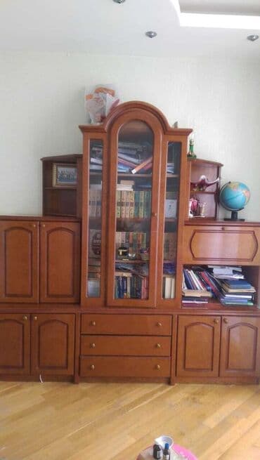 шкаф для посуды: Б/у, Горка — 1