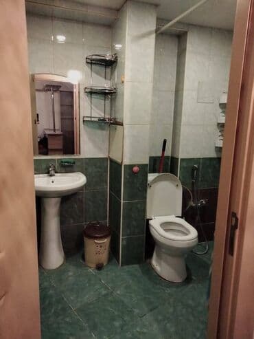 ucuz bina evləri: Mənzil kirayə verilir. 2 otaq 9.5 mər. 55 kv. Seherin merkezinde — 4