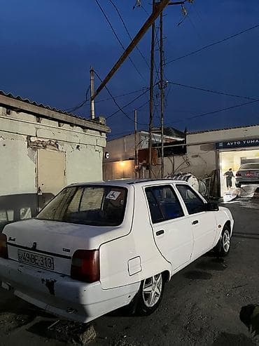 Avtomobil satışı: ZAZ 1103 Slavuta: 1.3 l | 2010 il 178000 km Sedan — 2
