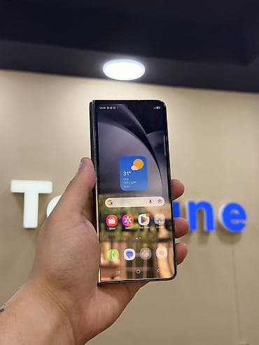 nintendo switch 2 el: Samsung Galaxy Z Fold 5, 256 GB, rəng - Qara, Zəmanət, Kredit, Sensor — 6