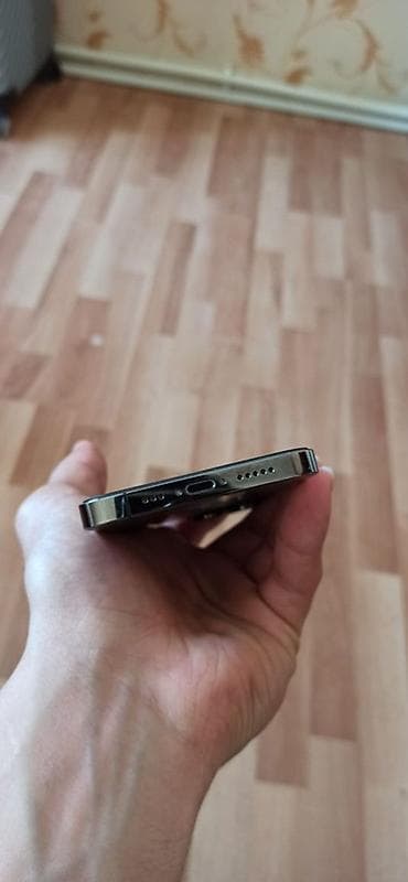 iphone vip: IPhone 13 Pro, Face ID — 6